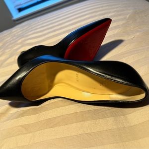 Christian Louboutin Pigalle Follies Leather Pointed Red-Sole Pumps - Size 40 EU